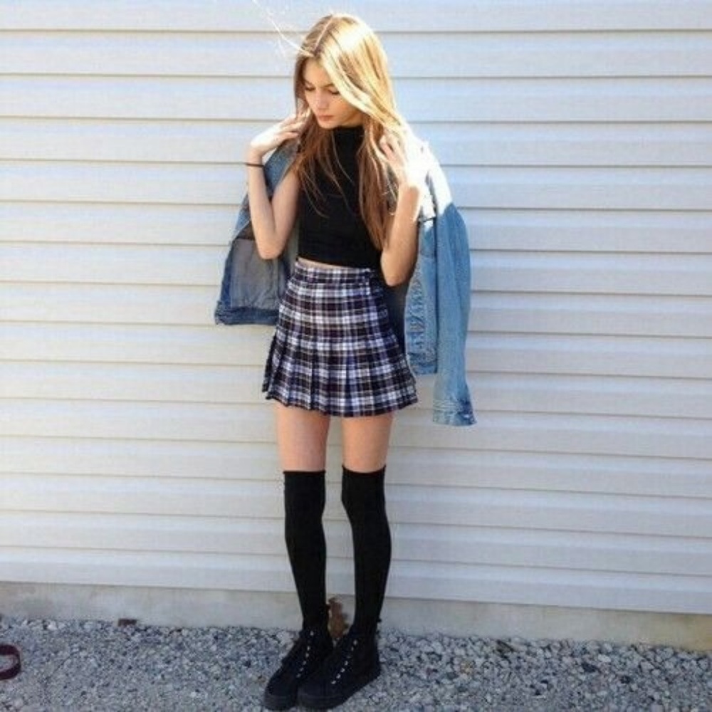 American Apparel Lellet Plaid tennis skirt XS